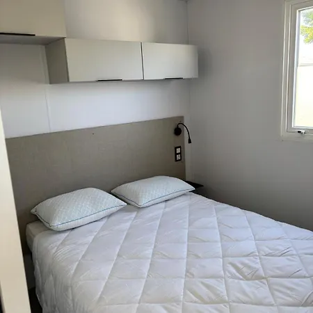 Κάμπινγκ Caravane 6 Personnes A Bredene Mellet